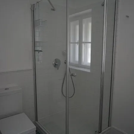 Vertessy Haz * Kestel